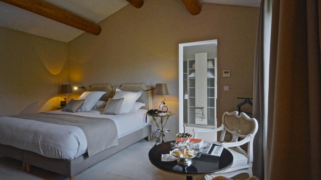 Le Phebus & Spa - Relais & Chateaux Joucas Bagian luar foto