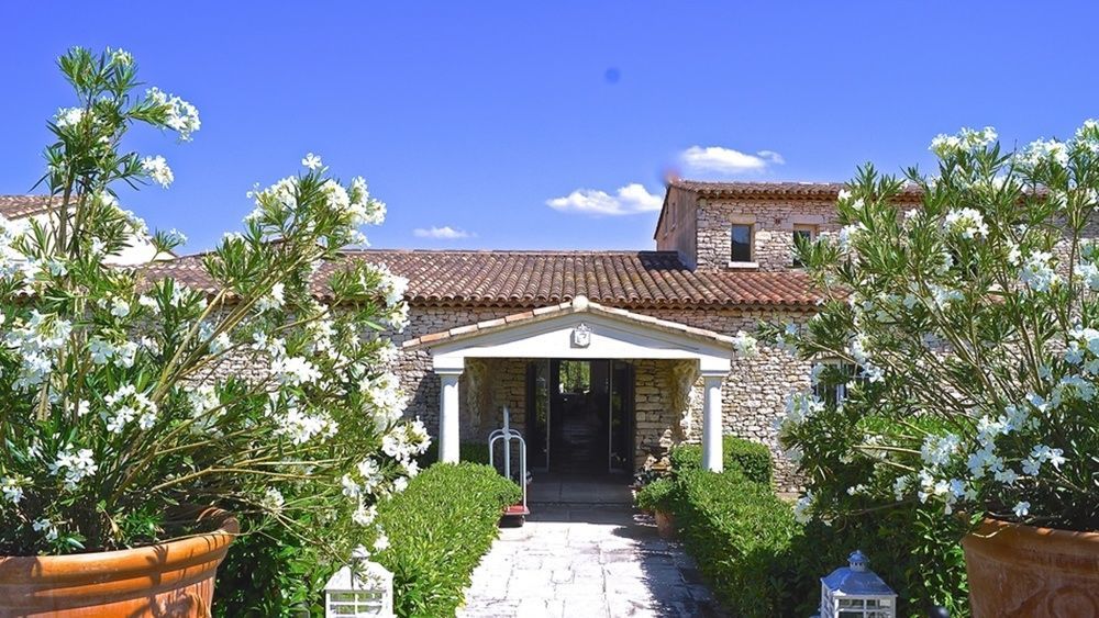 Le Phebus & Spa - Relais & Chateaux Joucas Bagian luar foto